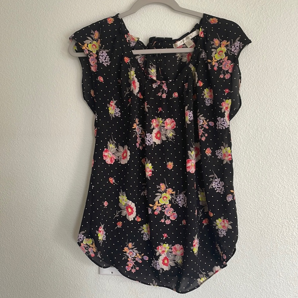Pleated Neckline Floral Top